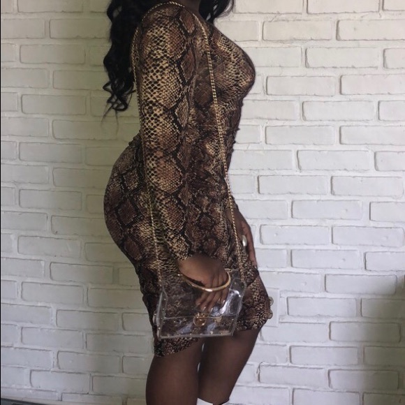 Snakeskin print dress 🐍 - Picture 2 of 4